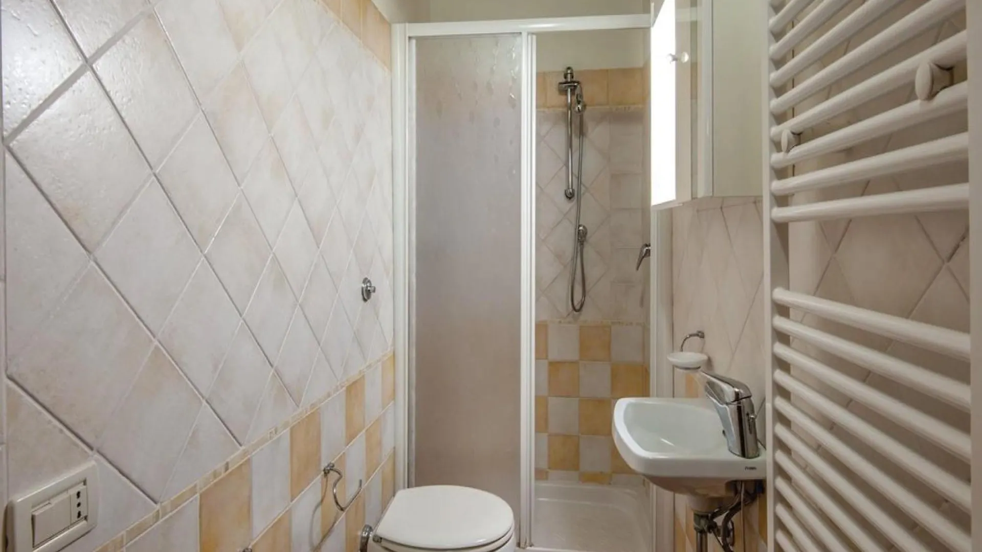 Lovely Farmhouse In Monticiano With Garden Santo 0*,